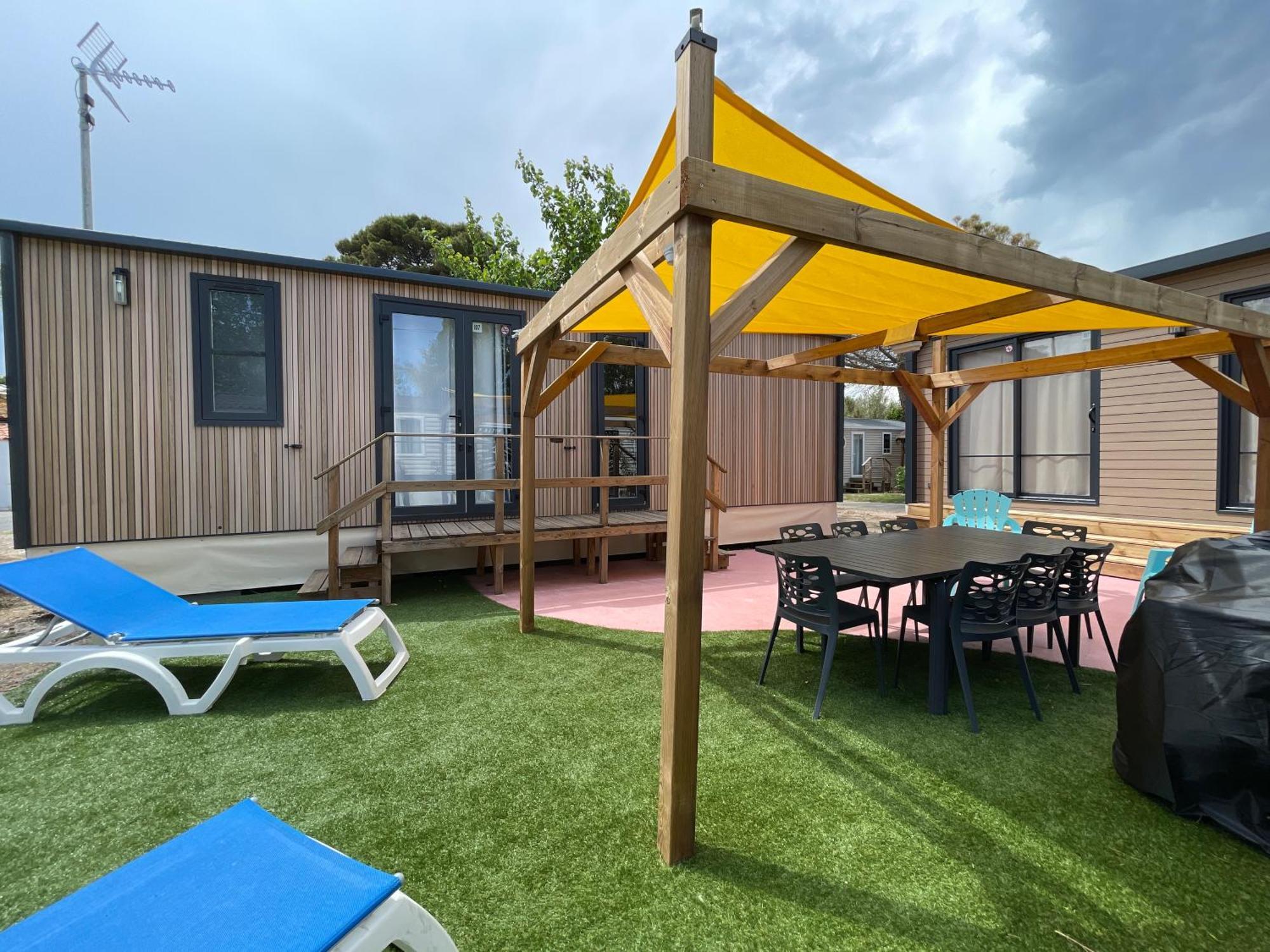 Camping & Spa Cap Soleil Vias Exterior photo